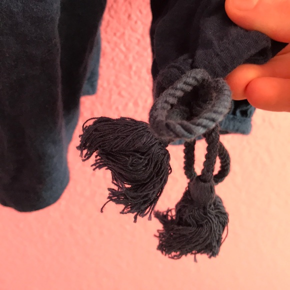 3/$20 🦋 Forever 21 Long Sleeve Blouse | Size: M - Picture 6 of 9